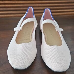 Elegant Pink Women's Flats 9.5 Rothy's